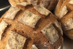 Helles Bauernbrot